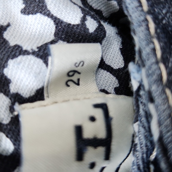 Ariat REAL Denim Women's Straight Leg Jeans Size 29S - Picture 7 of 15